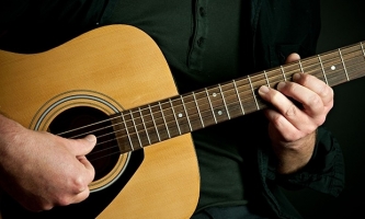 Tìm gia sư dạy kèm Guitar tại nhà TP HCM
